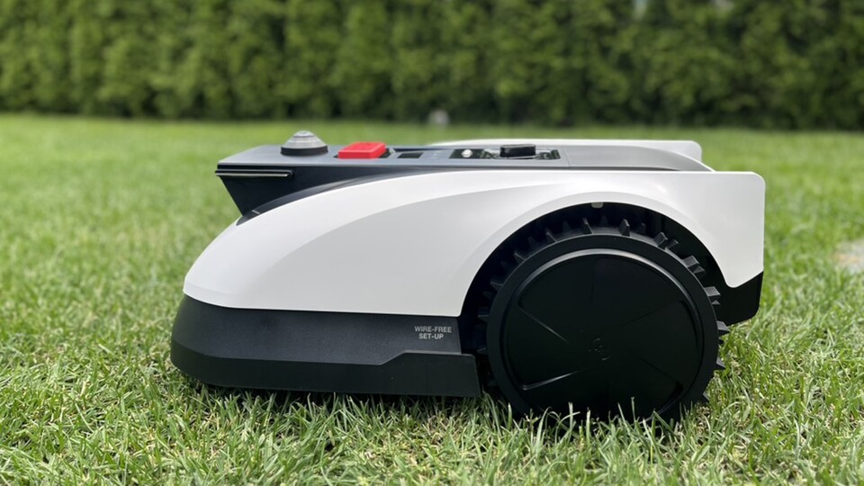 Schick und robust: Der O500 Panorama sieht aus wie sein großer Bruder, der O800 RTK.