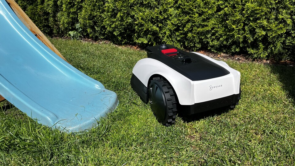 Gardena, Worx und Husqvarna schauen da alt aus: Der Preis-Leistungs-Sieger ist der GOAT O500 Panorama von Ecovacs.
