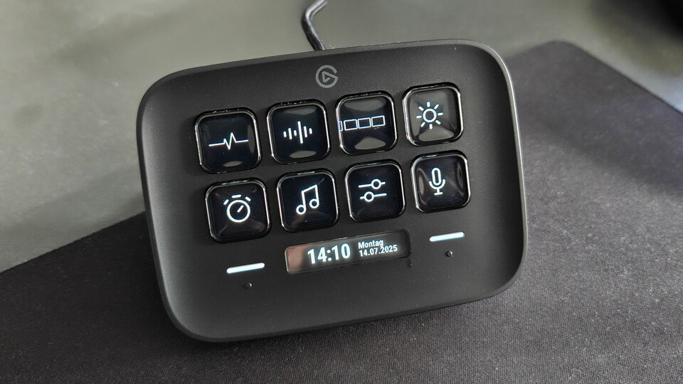 From the homemade homepage of my stream deck, I come comfortably with just one key pressure to every function that I have saved so far.