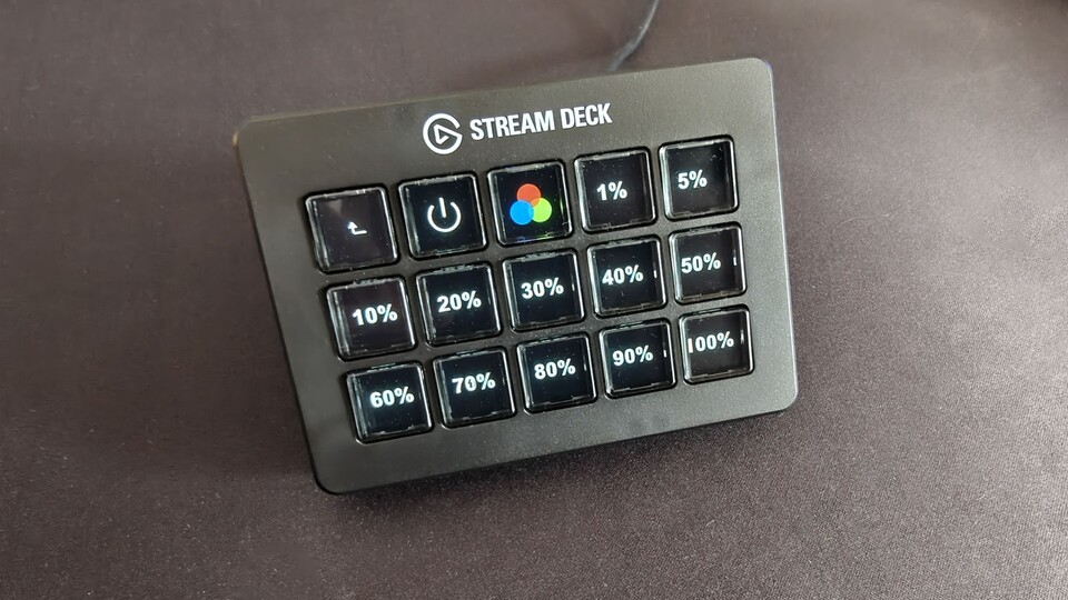 Mit dem Stream Deck kann ich nicht nur die Helligkeit meiner Govee Lampen steuern, sondern auch deren Farbe und Temperatur!