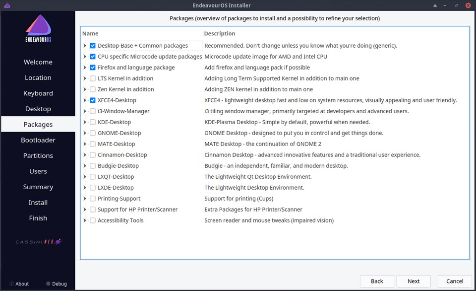 Der Installer von EndeavourOS ist einfach und erlaubt die direkte Vorinstallation von Programmen.