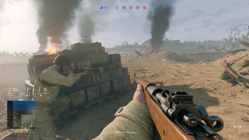 Der D-Day ist eines der bekanntesten Szenarien in Weltkriegs-Shootern. Hier rücken wir über den Strand gegen die Verteidigung der Wehrmacht vor.