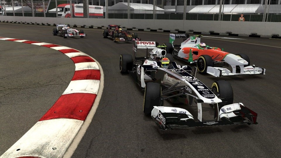 Unser Neueinsteiger F1 2011 muss sich vorerst mit Platz fünf begnügen.