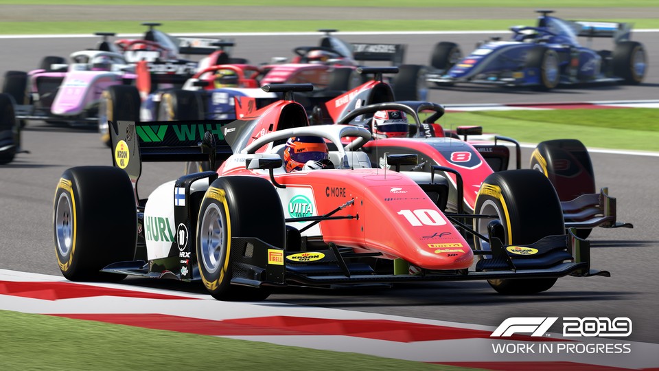 Die größte Neuerung in F1 2019 sind die Formel-2-Boliden. Codemasters hat den kompletten F2-Rennkalender 2018 übernommen, das Update für die aktuelle Saison folgt im Laufe des Jahres.