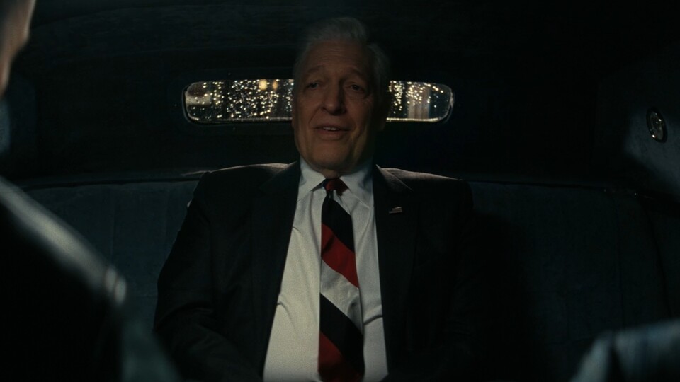 Falls ihr noch einmal überlegen musstet, wie Clancy Brown überhaupt aussieht. Bildquelle: Amazon Prime Video