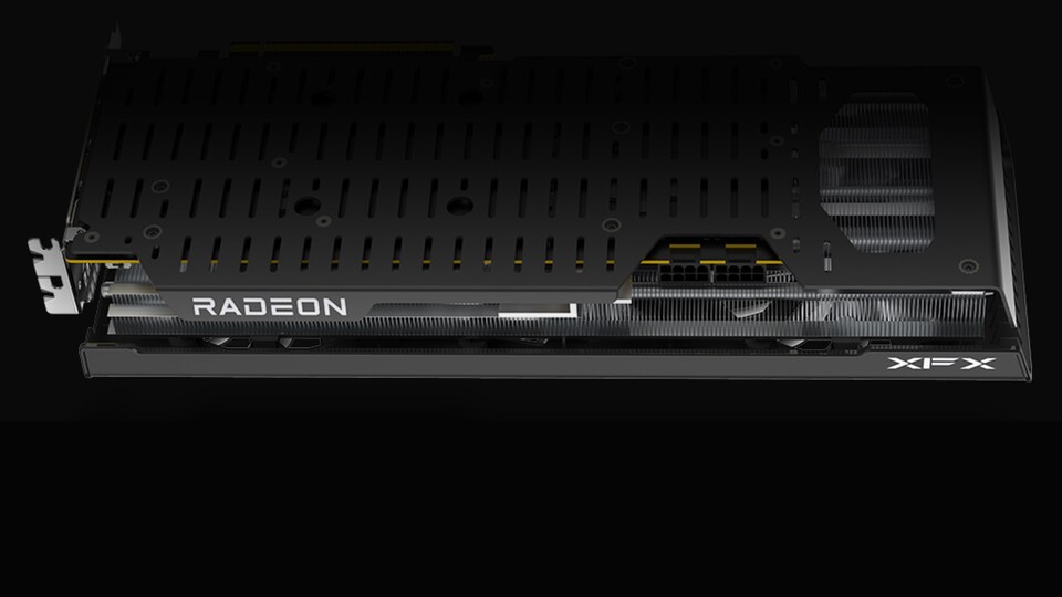 All-black: Das Design der XFX Grafikkarte mit dem Namen Radeon RX 7800 XT Qick 319 Core ist schlicht und genau deswegen besonders ansprechend.