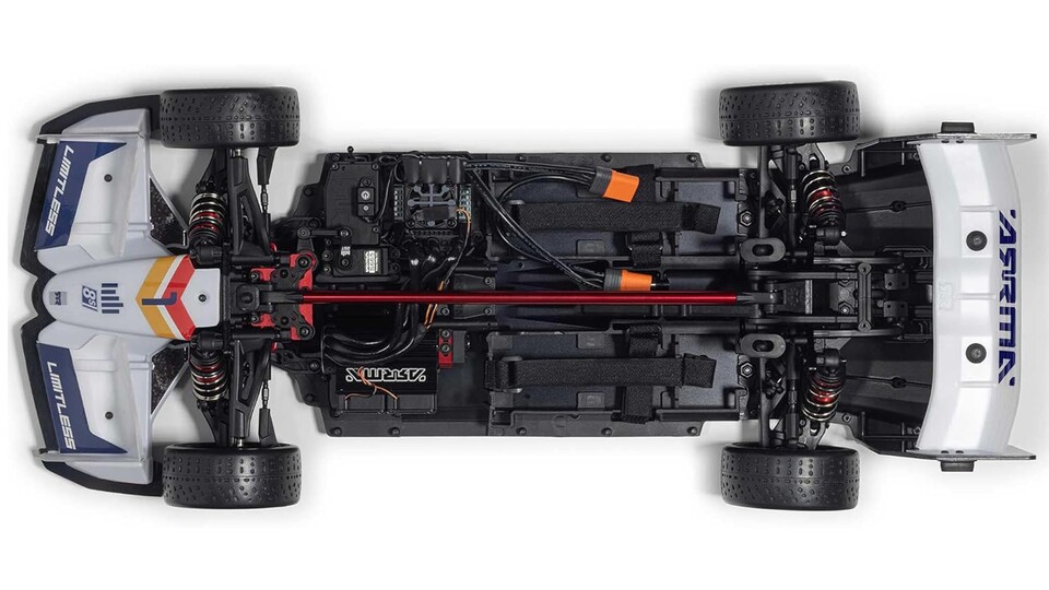 Das Chassis aus Aluminium, Carbon und Titan bietet Platz für zwei LiPo-Akkus, einen riesigen Motor und echten Nervenkitzel.