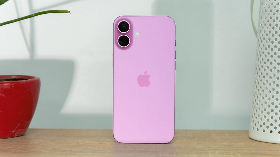 Das neue iPhone 16 Plus besticht mit einem 6,7 statt 6,1-Zoll-Display und herausragender Akku-Laufzeit.