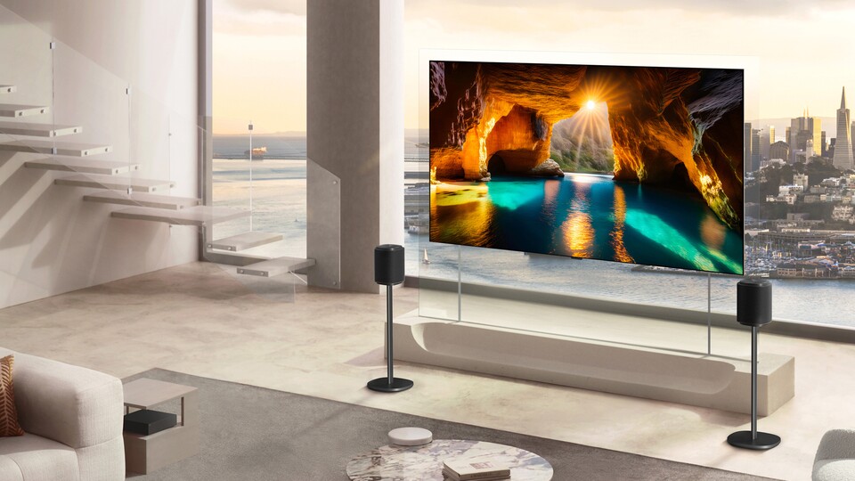 Dieselbe, beachtliche Technik des LG OLED evo G6 schlummert dieses Jahr auch im komplett kabellosen und extrem flachen LG OLED W6 – aber so viel Design hat auch seinen Preis.