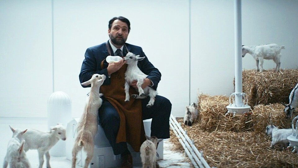 Was zur Hölle geht bei Severance eigentlich ab? Dass hier nichts normal ist, wird schnell klar.