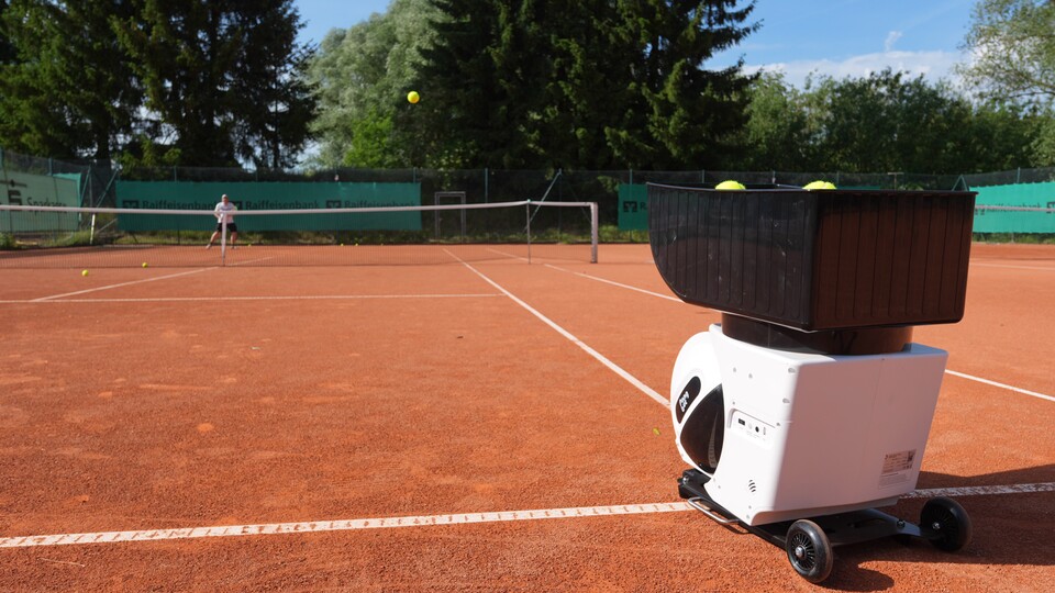 Der Pong Bot Pace S Pro ist wirklich viel mehr als nur eine Ballwurfmaschine.