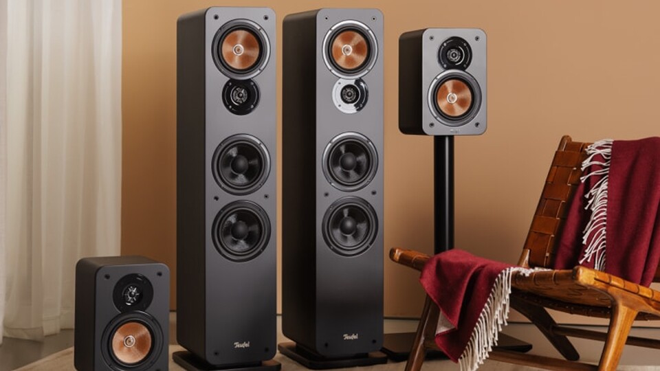 Bei den Surround-Lautsprechern der deutschen Marke Teufel habt ihr die Wahl zwischen Schwarz und Weiß.