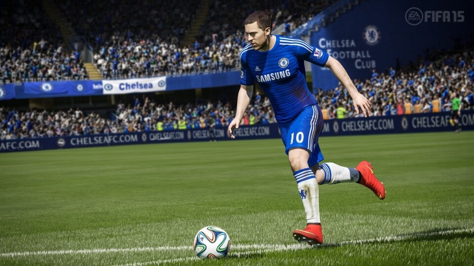 Der aktuelle Patch für FIFA 16 steht ab sofort zum Download bereit. Das Update nimmt einige Detailverbesserungen am Gameplay und der Balance statt und soll die Schiedsrichter-Entscheidungen verbessern.
