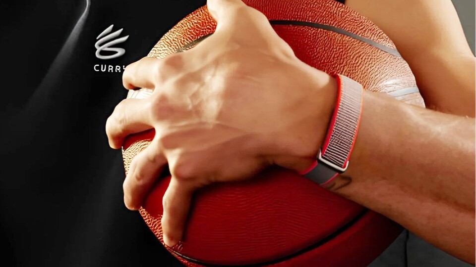 Das Fitbit Air ist so gut wie bestätigt. Steph Curry hat es in einem Instagram-Reel angedeutet. (Bild: Steph Curry - Instagram)