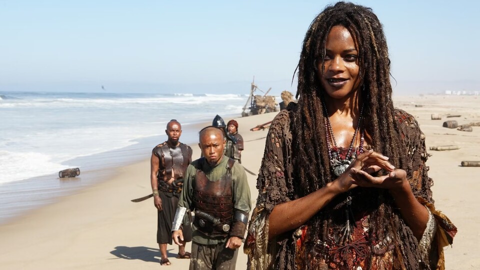 Wenn für das Reboot von Fluch der Karibik ein Charakter zurückkehren könnte, dann definitiv die Meeresgöttin Calypso (Naomie Harris)! Bildquelle: Disney