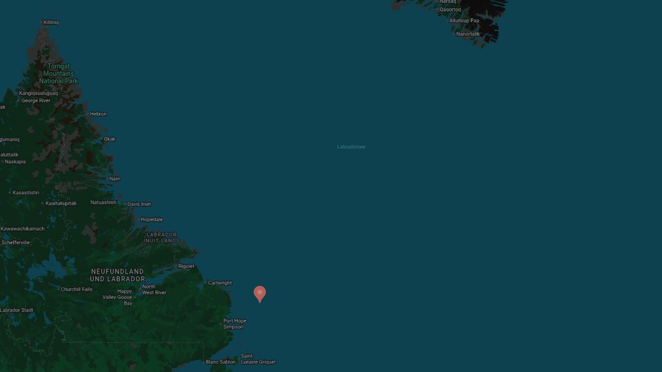 Die rote Markierung zeigt, wie nah die »Quest« vor der kanadischen Küste gesunken ist. Im Bild oben halbrechts zu sehen: die südliche Spitze Grönlands. (Bildquelle: Google Maps)