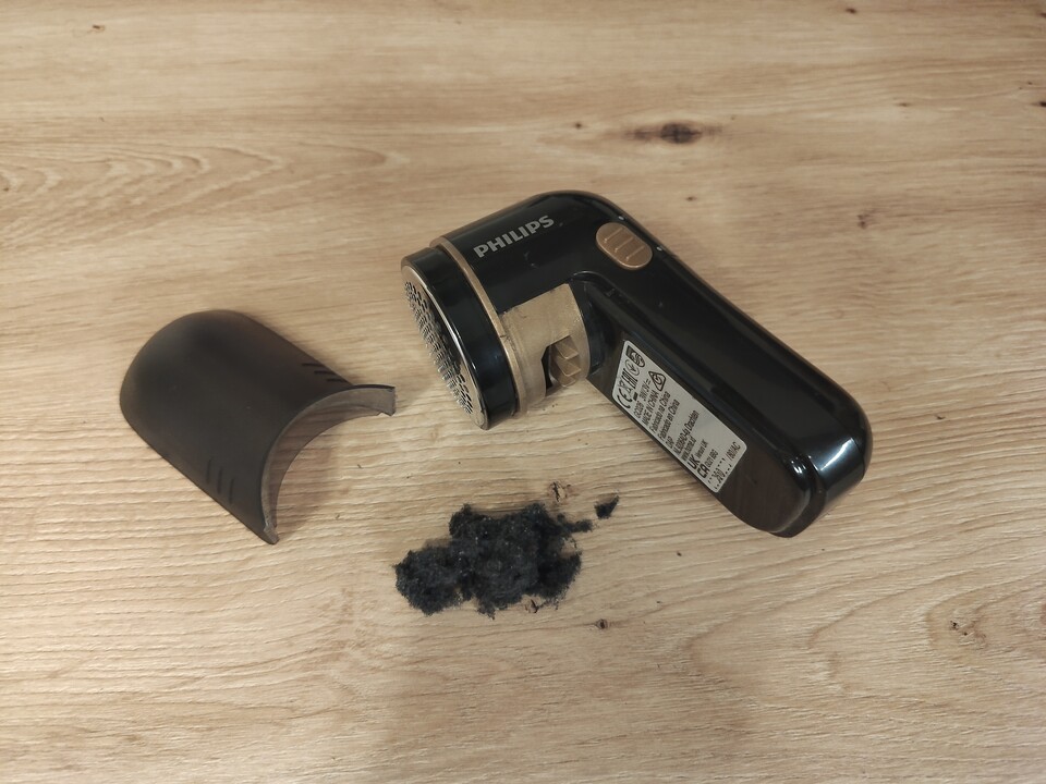 Eine einzige Damenwinterjacke wirft schon ordentlich Fussel ab