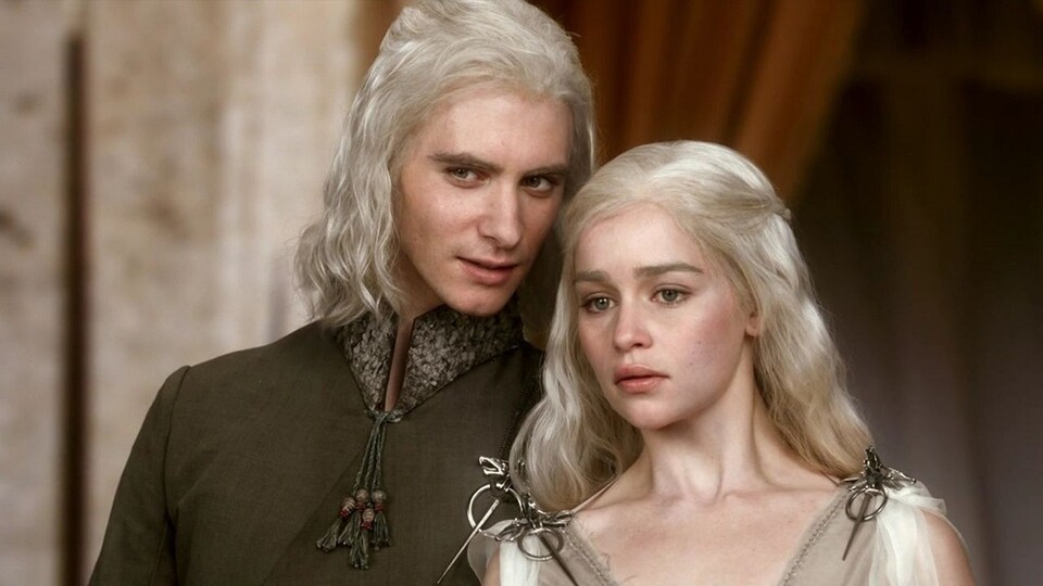 Harry Lloyd, hier als Viserys Targaryen aus Game of Thrones, wird zu Professor X.