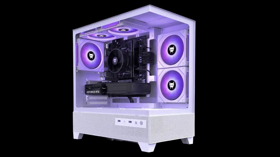Der PC bietet sauber verbaute, starke Grafik- und RAM-Power.