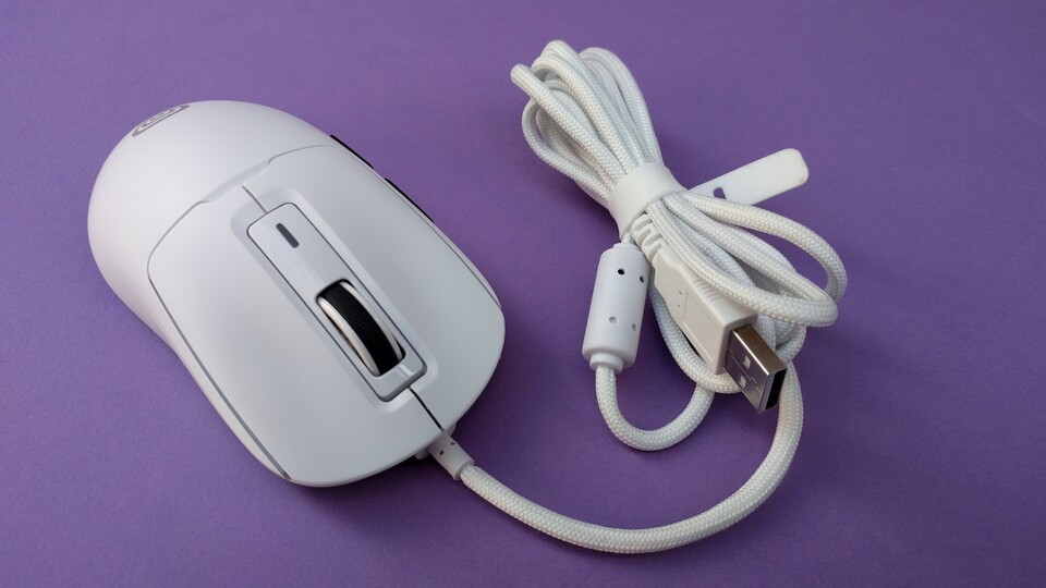Die Genesis Krypton 660 ist die kabelgebundene Variante der Zircon 660 Wireless und das beste der drei getesteten Produkte. (Bildquelle: Nele WobkerGameStar Tech)