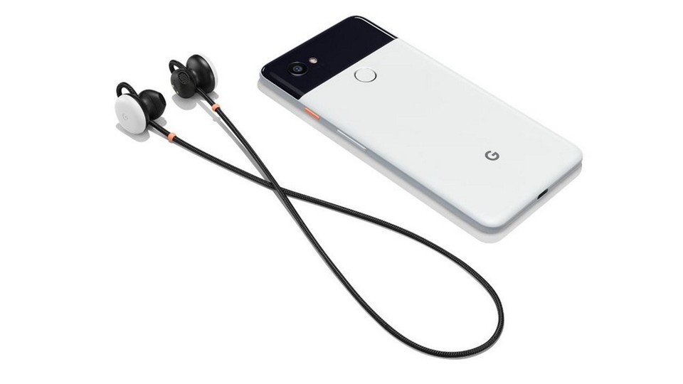 Beim Pixel 2 Smartphone hatte Google auf mitgelieferte kabelgebundene Ohrhörer verzichtet. Das könnte sich bei dem neuen Pixel 3 (XL) wieder ändern.
