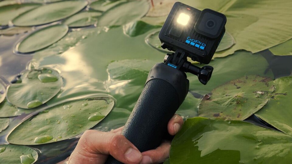 Wasserdichte Action-Cam im harten Outdooreinsatz – Die GoPro LIT Hero trotzt Schlamm, Schnee sowie Wasser bis 5 Meter Tiefe mühelos!