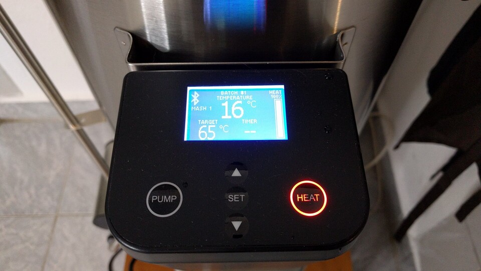 Via App am Handy oder Tablet oder direkt über die Controller-Einheit kann ich den Vorgang ablesen und Einstellungen vornehmen. (Bildquelle: Nele WobkerGameStar Tech)