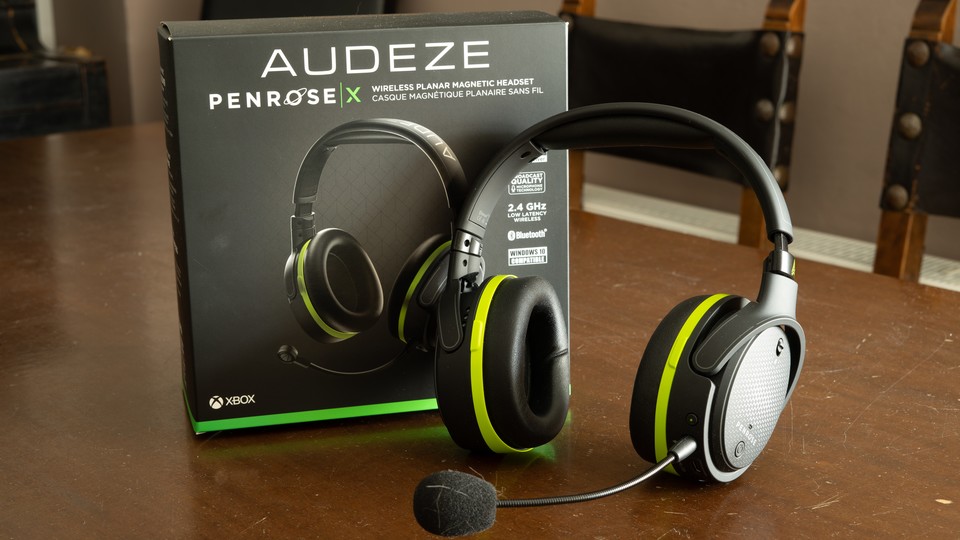 Die giftgrüne Applikation weist das Audeze Penrose X als Gaming-Headset für Xbox und PC aus.