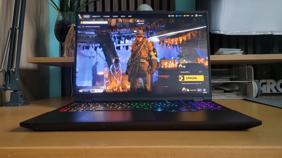 Das Display liefert brillante Farben ab, ist angenehm hell und hat eine echt starke Bildwiederholrate von 180 Hz. (Bildquelle: Maximilian Schütz GameStar PC)