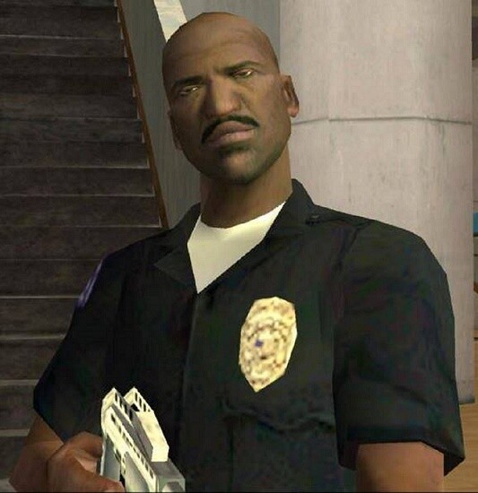 Officer Frank Tenpenny in GTA San Andreas wird im Original von Samuel L. Jackson gesprochen, sieht aber eher aus wie Ving Rhames.