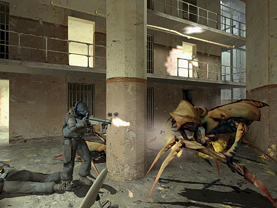 Die KI in Half-Life 2 soll situationsabhängig statt Skript-basiert funktionieren und auf den Spieler und andere Figuren reagieren. Im Bild versuchen die Soldaten, einen Antlion einzukreisen.