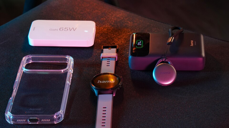 Von Smartwatch bis Powerbank – einige Gadgets erleichtern euch den Messetag enorm!