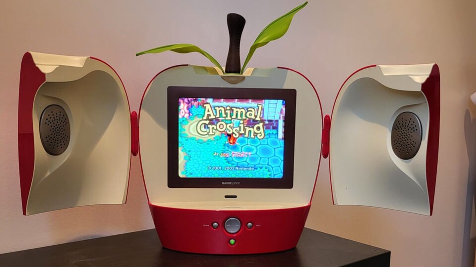 Einen Apple TV gibt so oder so ähnlich auch in den Spielen. (Bildquelle: SandKittyCatReddit)