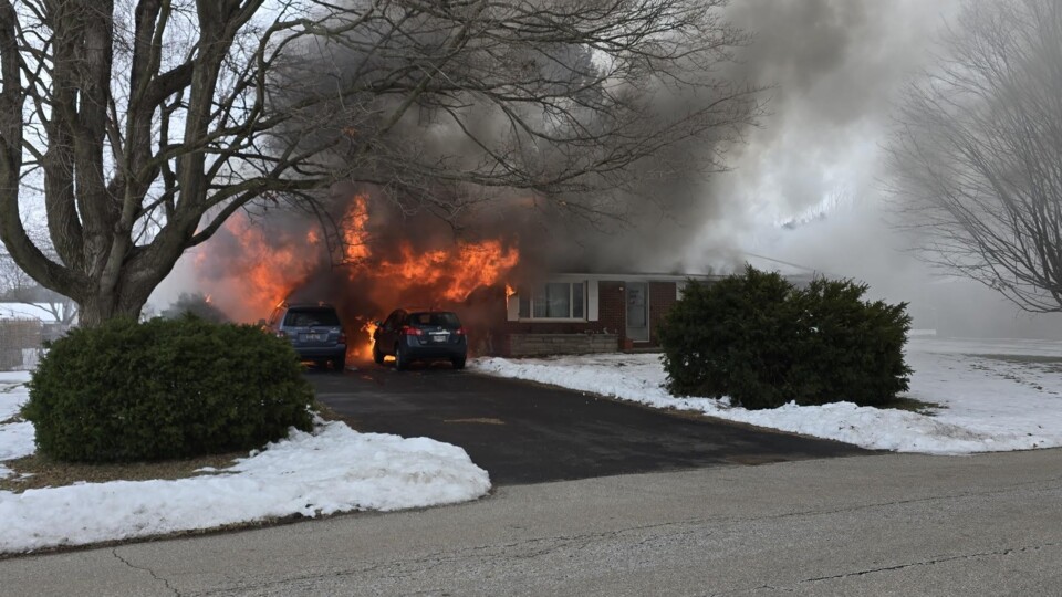 Zum Glück sind bei diesem Brand keine Menschen zu Schaden gekommen. (Bildquelle: AxessDenydReddit)