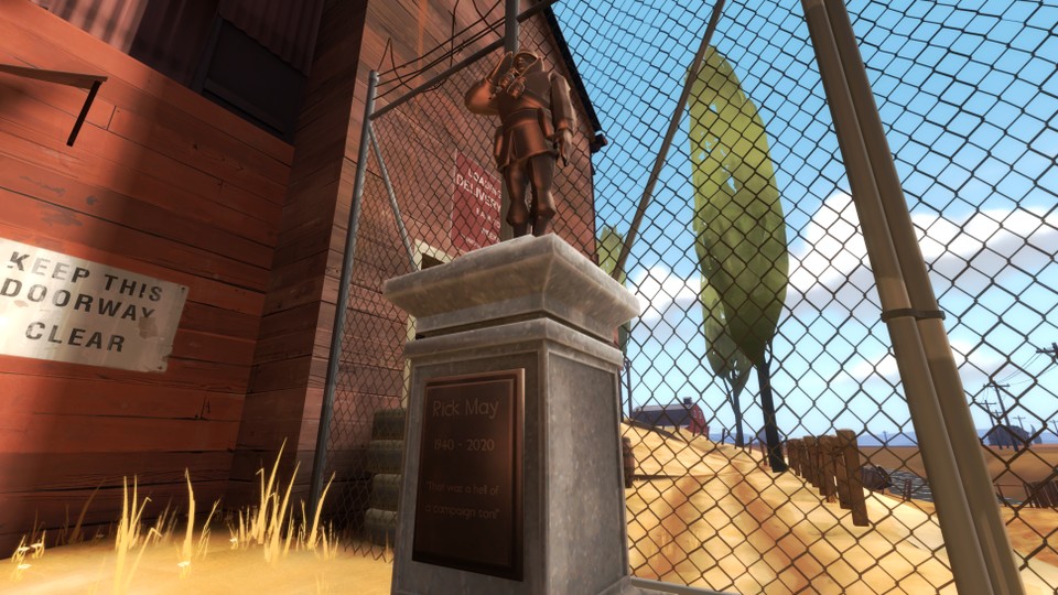 So sieht die Statue zu Ehren von Rick May in Team Fortress 2 aus.