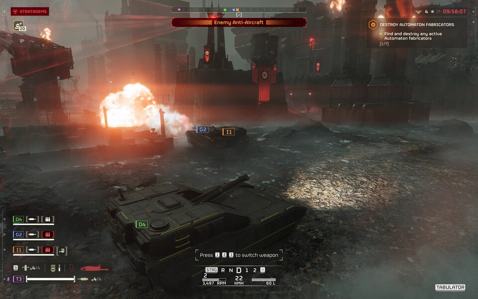 Unsere Panzerkolonne rückt auf eine Hauptstadt der Bots vor. Wo die Haubitze hinschießt, wächst kein Gras mehr (nicht, dass auf diesem Planeten vorher Gras gewesen wäre, aber ich wisst schon).