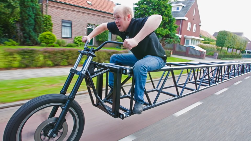 Ready for a crazy ride on perhaps the craziest bike in the history of the world?  (All image sources: Guinness World Records)