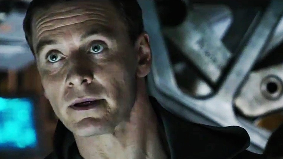 Michael Fassbender aus Alien: Covenant spielt im Sequel zum kultigen Trashfilm Kung Fury mit.