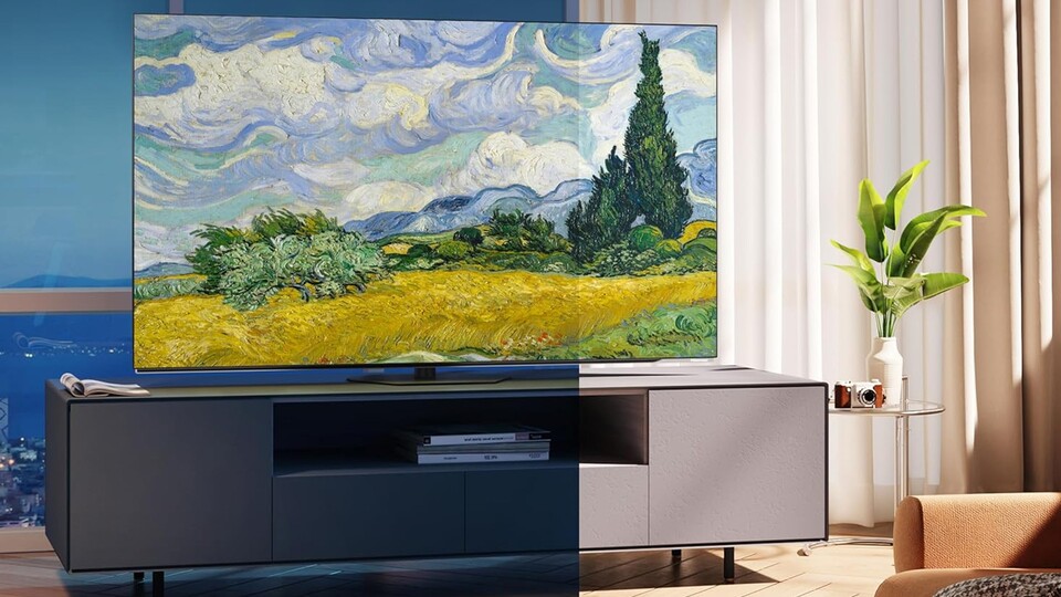 Dank adaptivem Lichtsensor liefert der TV sowohl im Dunkeln als auch bei Tageslicht stets gleichbleibend starke Bildqualität!