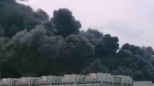 Der Großbrand in der Hynix-Fabrik wurde relativ schnell gelöscht und soll nicht so schlimme Schäden verursacht haben, wie dieses Bild vermuten lässt. (Bildquelle: KitGuru)