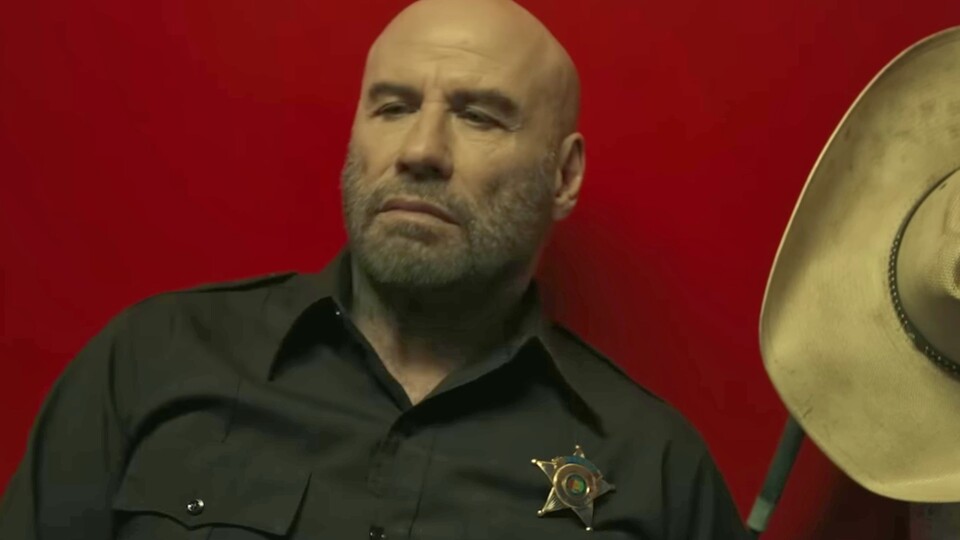 Im Krimi-Thriller Mob Land zieht John Travolta als Provinz-Sheriff in einen blutigen Drogenkrieg