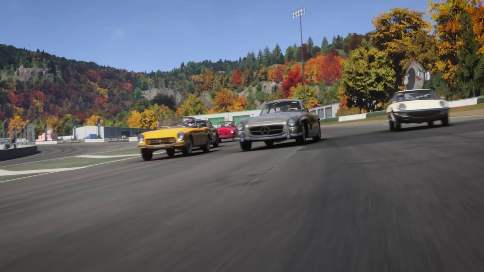 Im Launch-Trailer zu Forza Motorsport schenken sich die Rennfahrer nichts