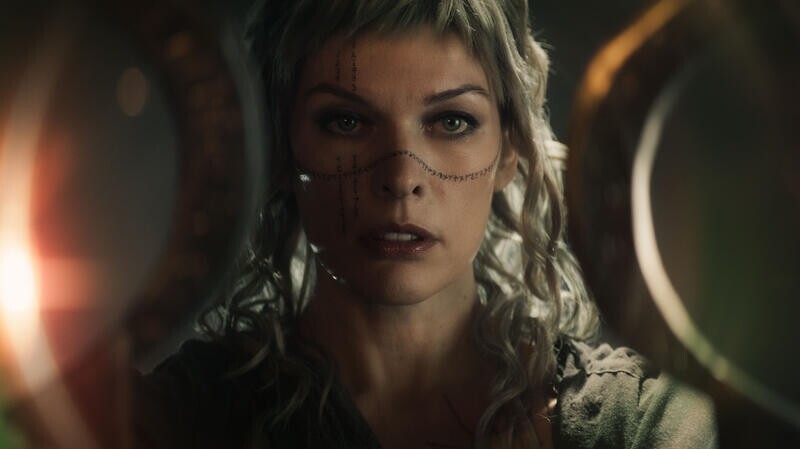Einen anderen Gesichtsausdruck werdet ihr von Milla Jovovich in In the Lost Lands nicht bekommen. Bildquelle: Constantin Film