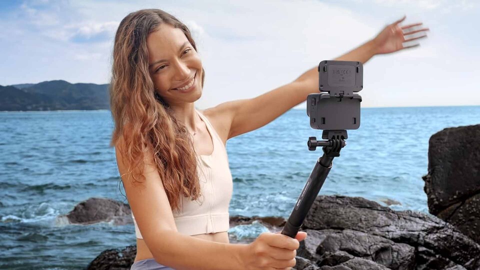 Dank des 2,4-Zoll-Flip-Touchscreens habt ihr euch bei Selfie-Aufnahmen jederzeit im Blick.