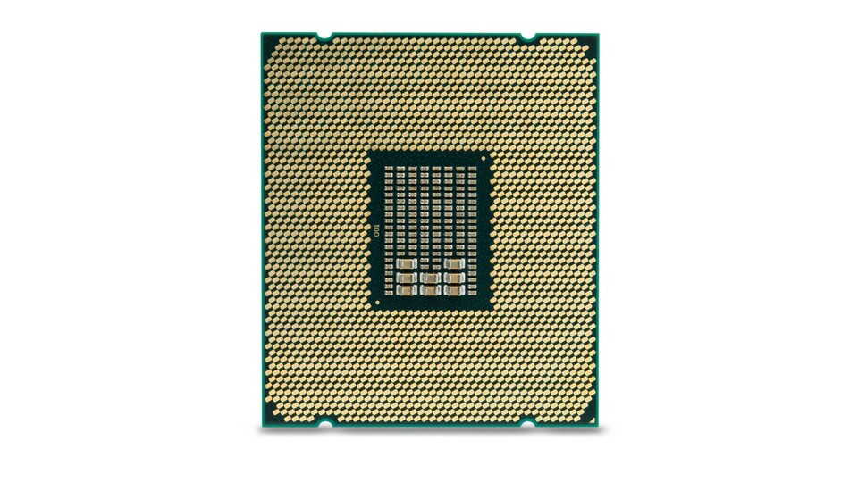 Um eine der neuen Broadwell-E-CPUs (Core i7 6950X, 6900K, 6850K oder 6800K) nutzen zu können, sind ein Mainboard mit Sockel 2011-3 sowie passender DDR4-Speicher nötig.