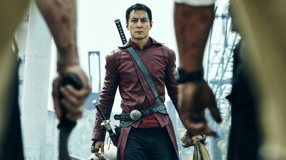 Into the Badlands-Star Daniel Wu spielt in der Spiele-Verfilmung Tomb Raider an der Seite von Alicia Vikander als Lara Croft mit.