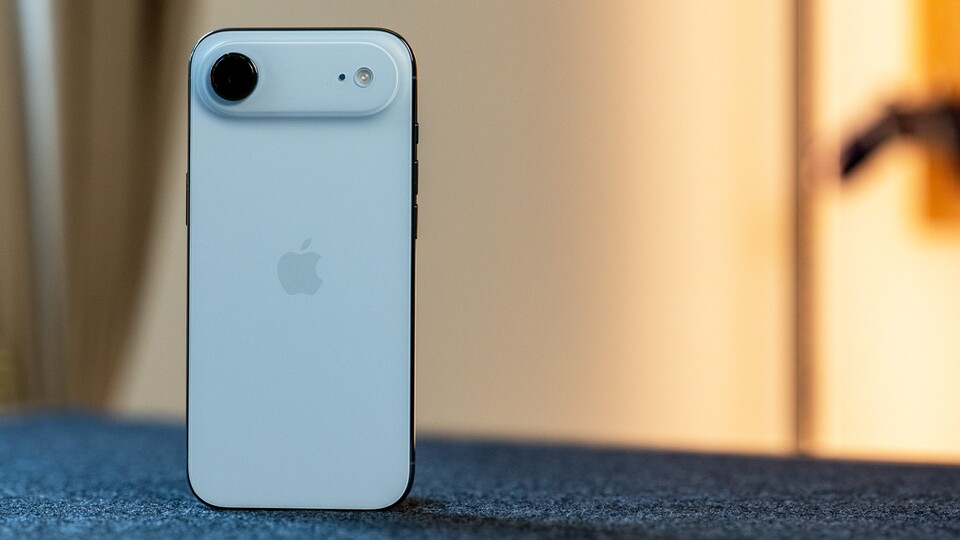 Das dünnste iPhone aller Zeiten ist bei MediaMarkt jetzt ein Viertel günstiger im Angebot.