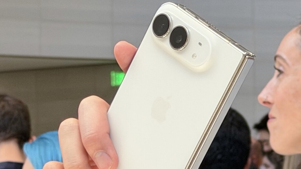 Das iPhone Duo besitzt zwei Außenkameras. (Bildquelle: Xataka)