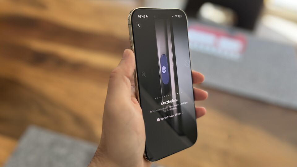 Ich mag die neue Aktionstaste, die mein altes iPhone nicht hatte. Mit ihr halte ich schnelle Todos fest.