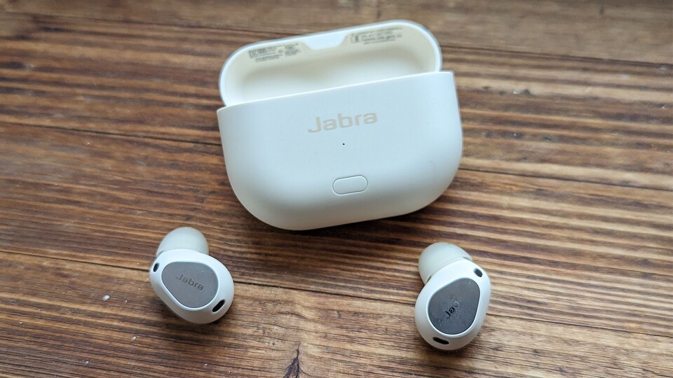 Das Case und die Kopfhörer selbst sind extrem hochwertig und edel verarbeitet.